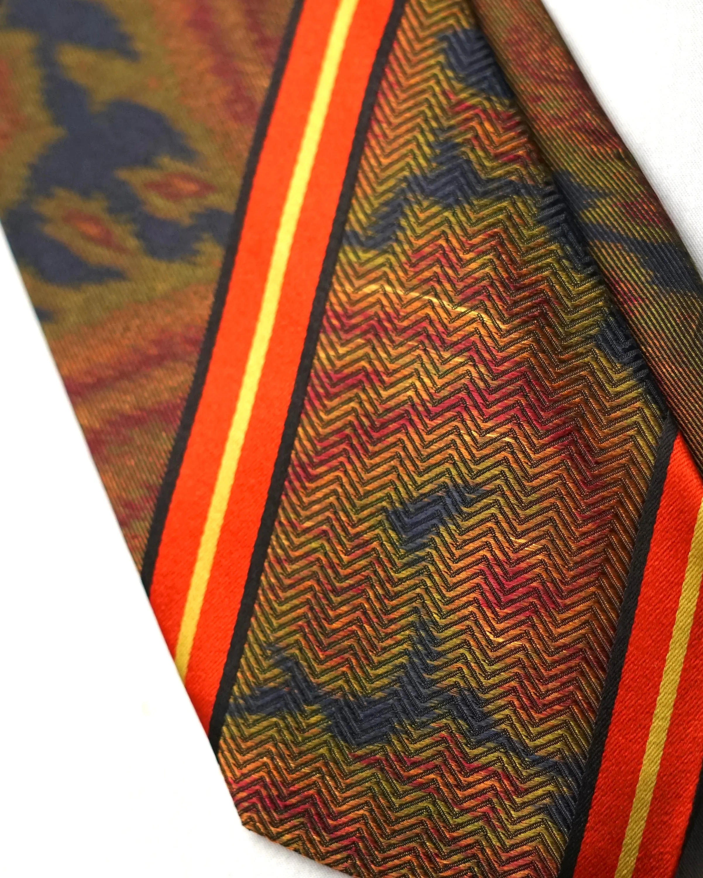 Enza Vintage Tie