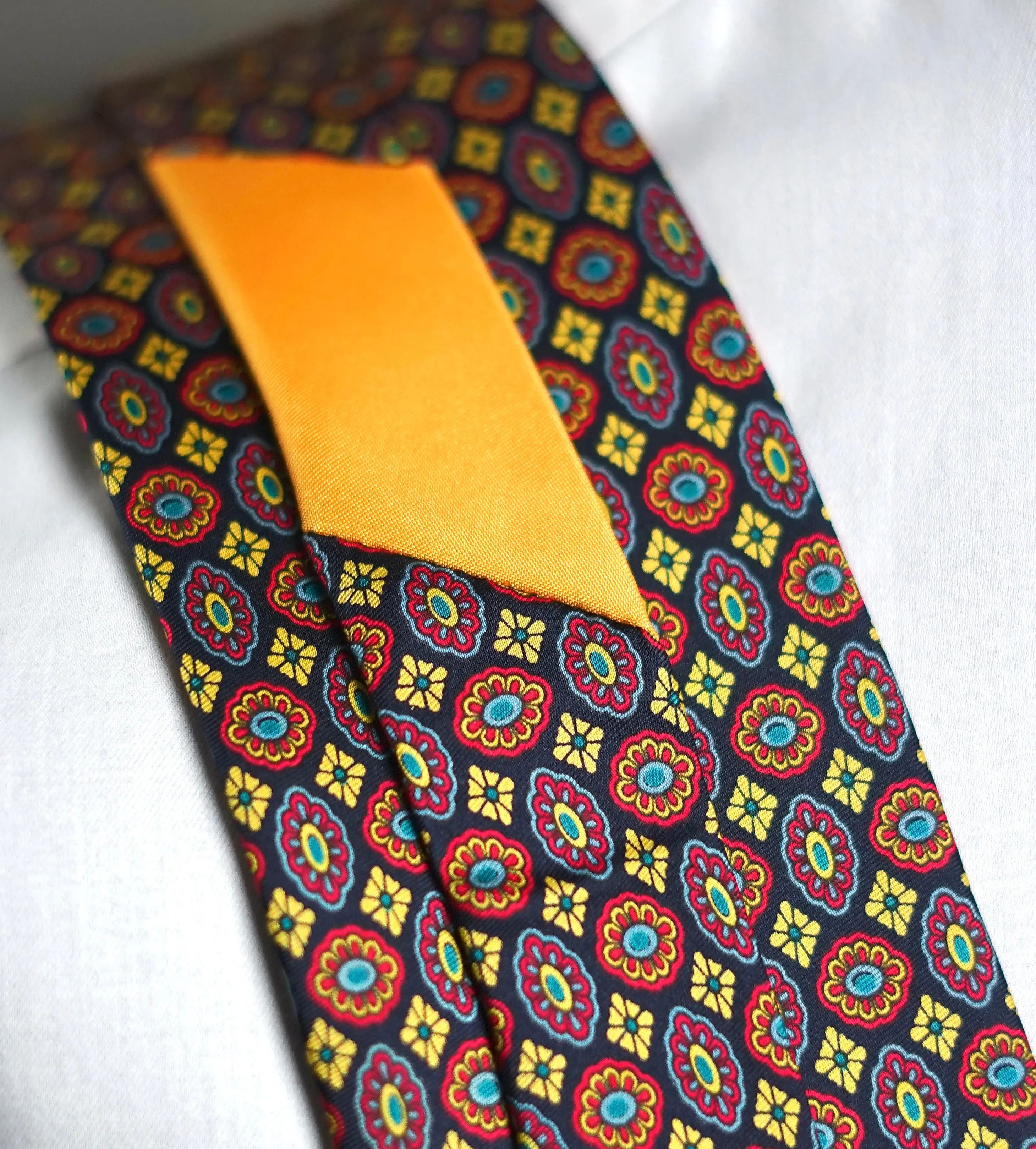 Fellini Lightweight Vintage Tie