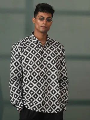 Vastramay Men's Black Printed Shirt